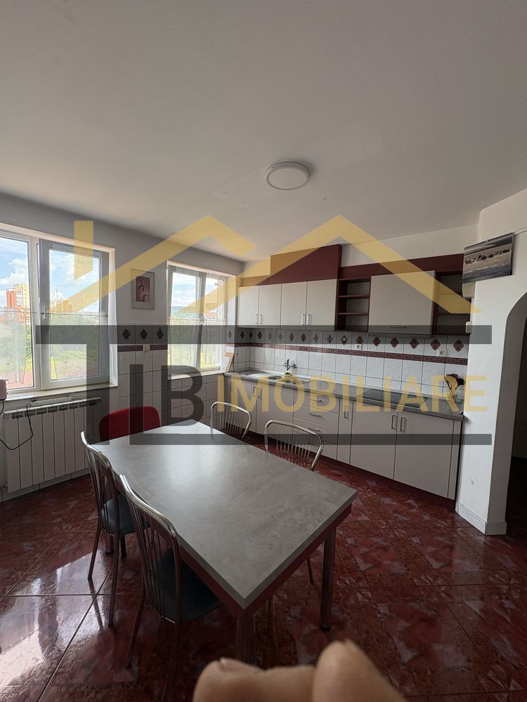 Apartament de 5 camere, 135mp, zona Petrom — fotografia 6