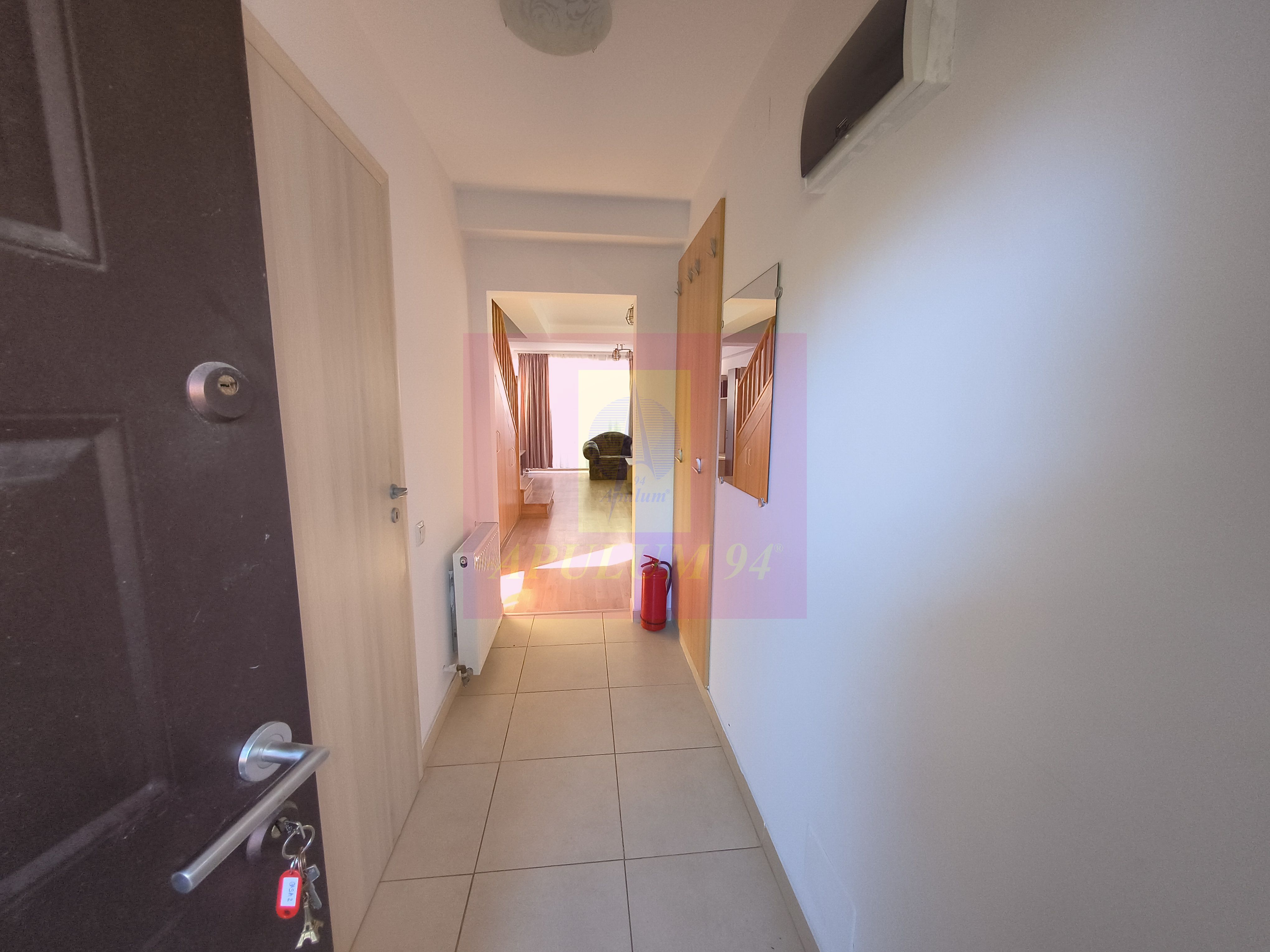 Vilă tip duplex - zona Dantelei-Prel. Ghencea adiacent Drumul Taberei — fotografia 3