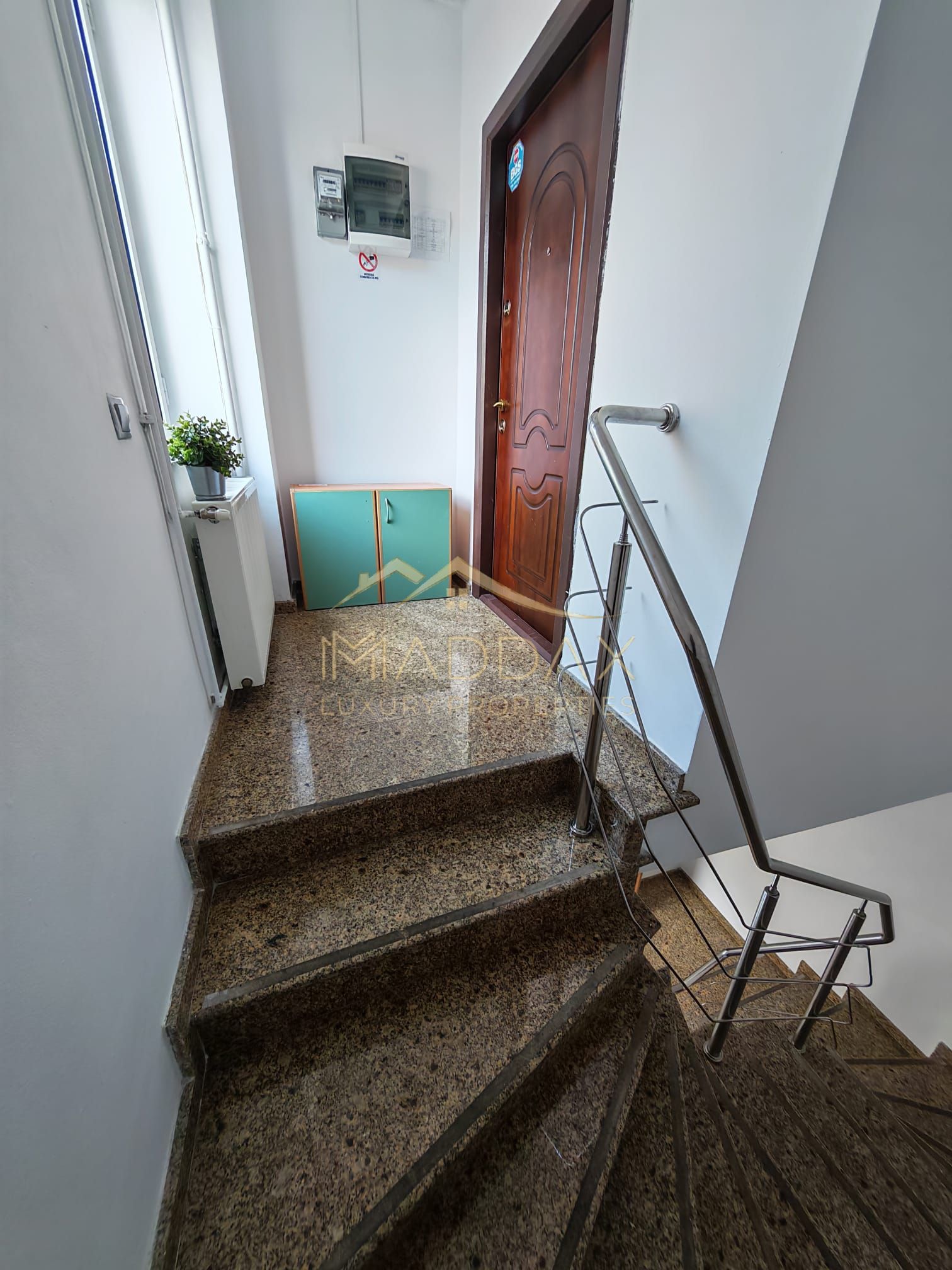 SPATIU COMERCIAL 220 MP -  ZONA MALL VITAN*** — fotografia 13