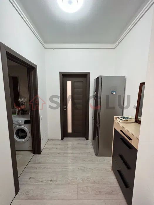 2 camere, zona Centrala, etaj interemediar — fotografia 4