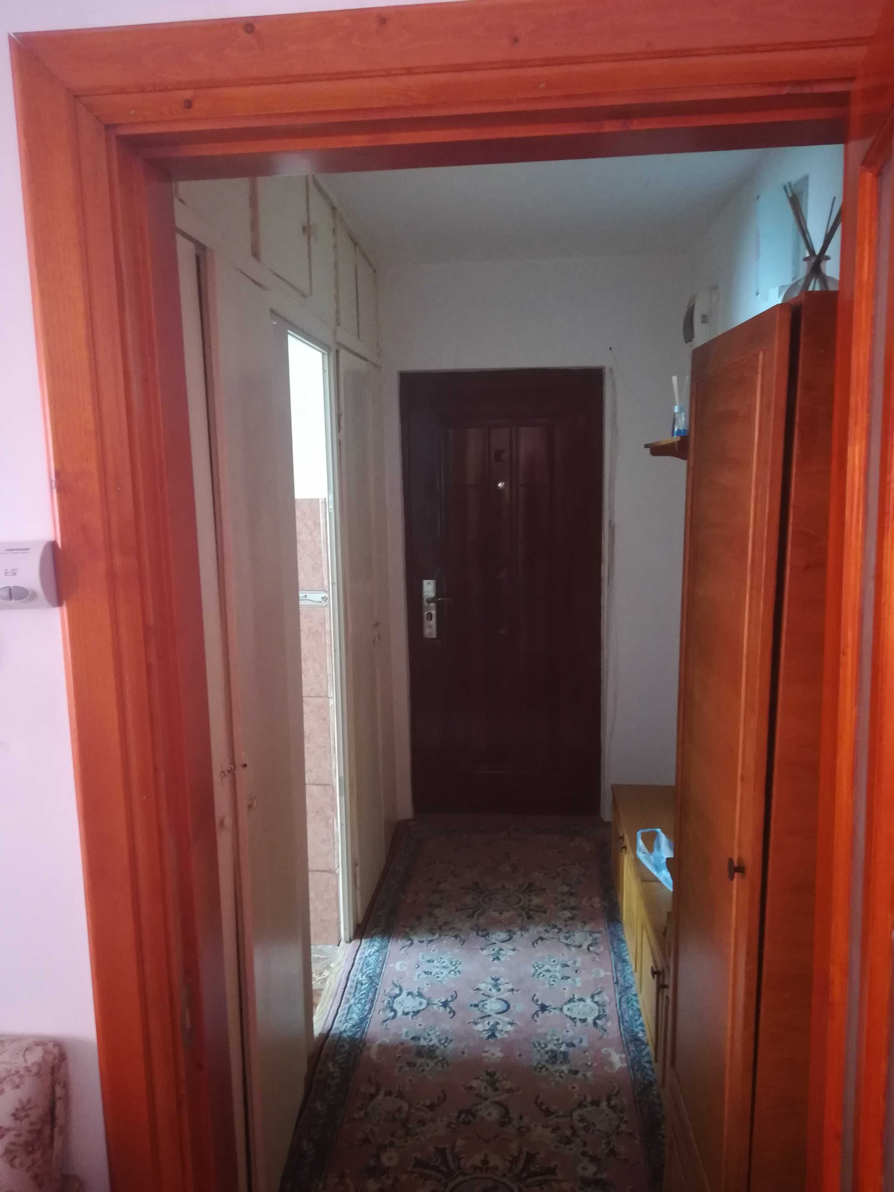 Apartament 2 camere in Micro 16
