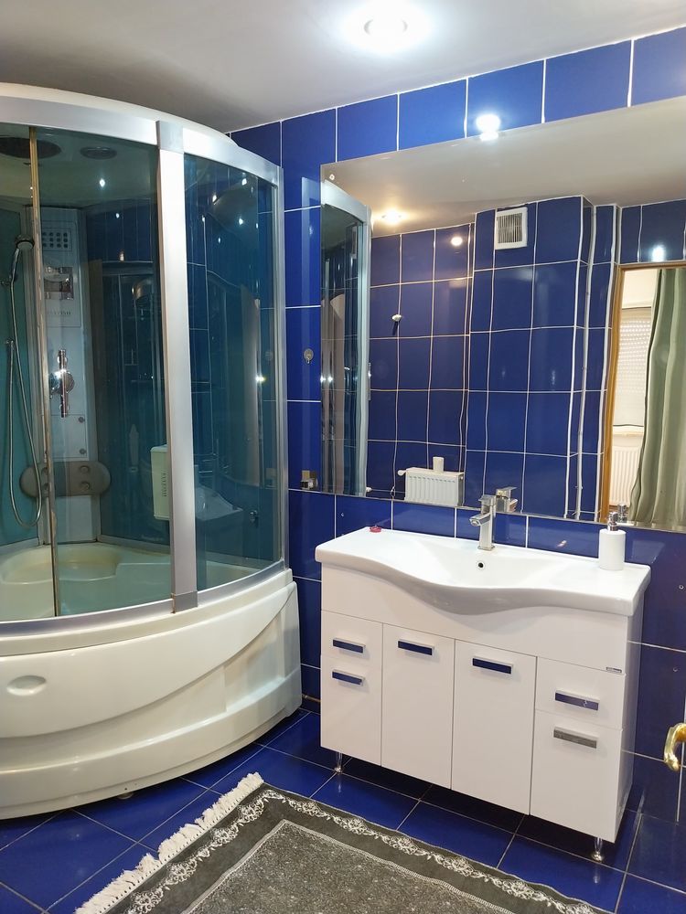 Proprietar Mosilor Obor metrou — fotografia 4