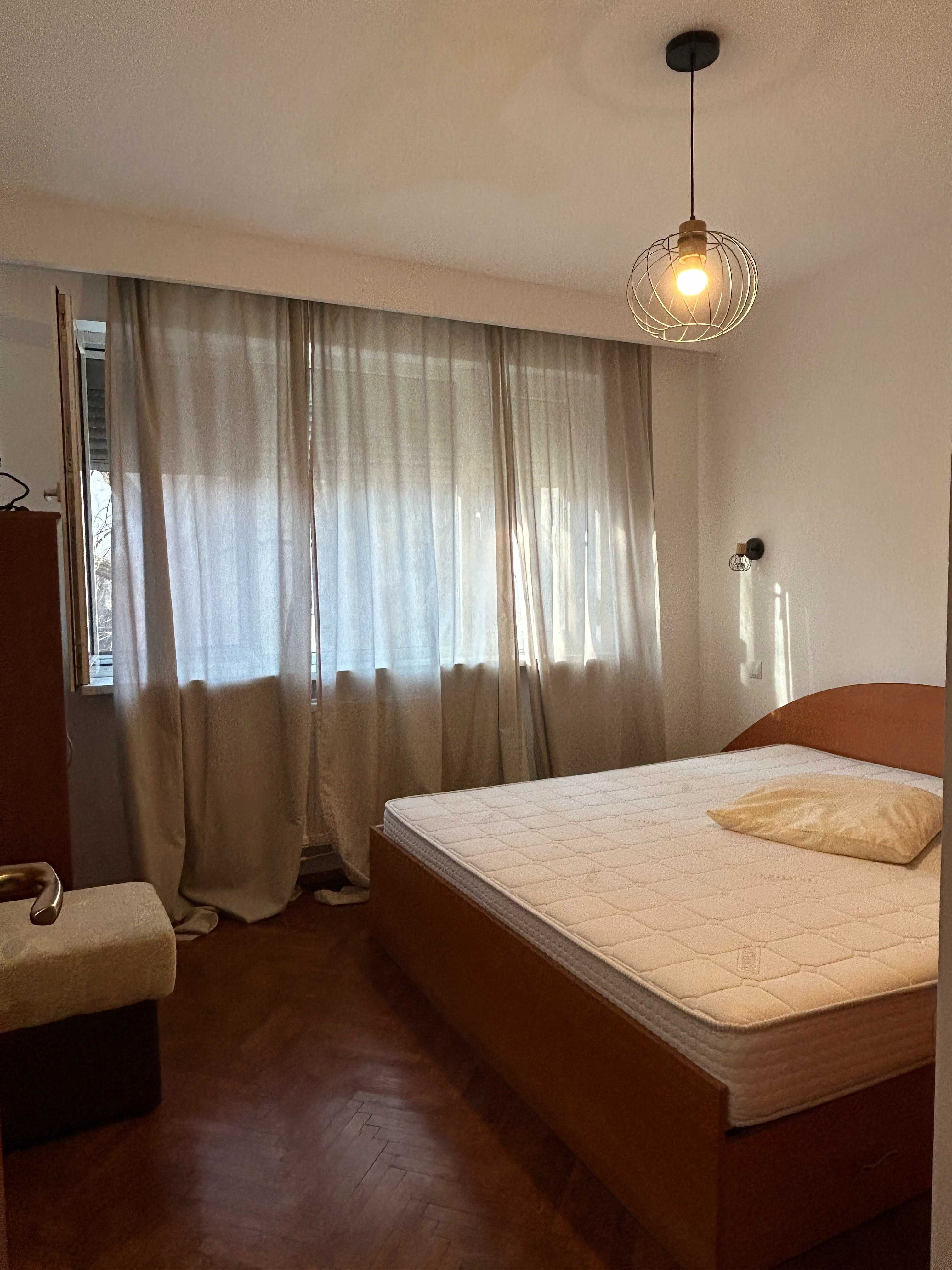 Apartament 2 camere renovat la intrarea în Cișmigiu / bloc reabilitat — fotografia 6