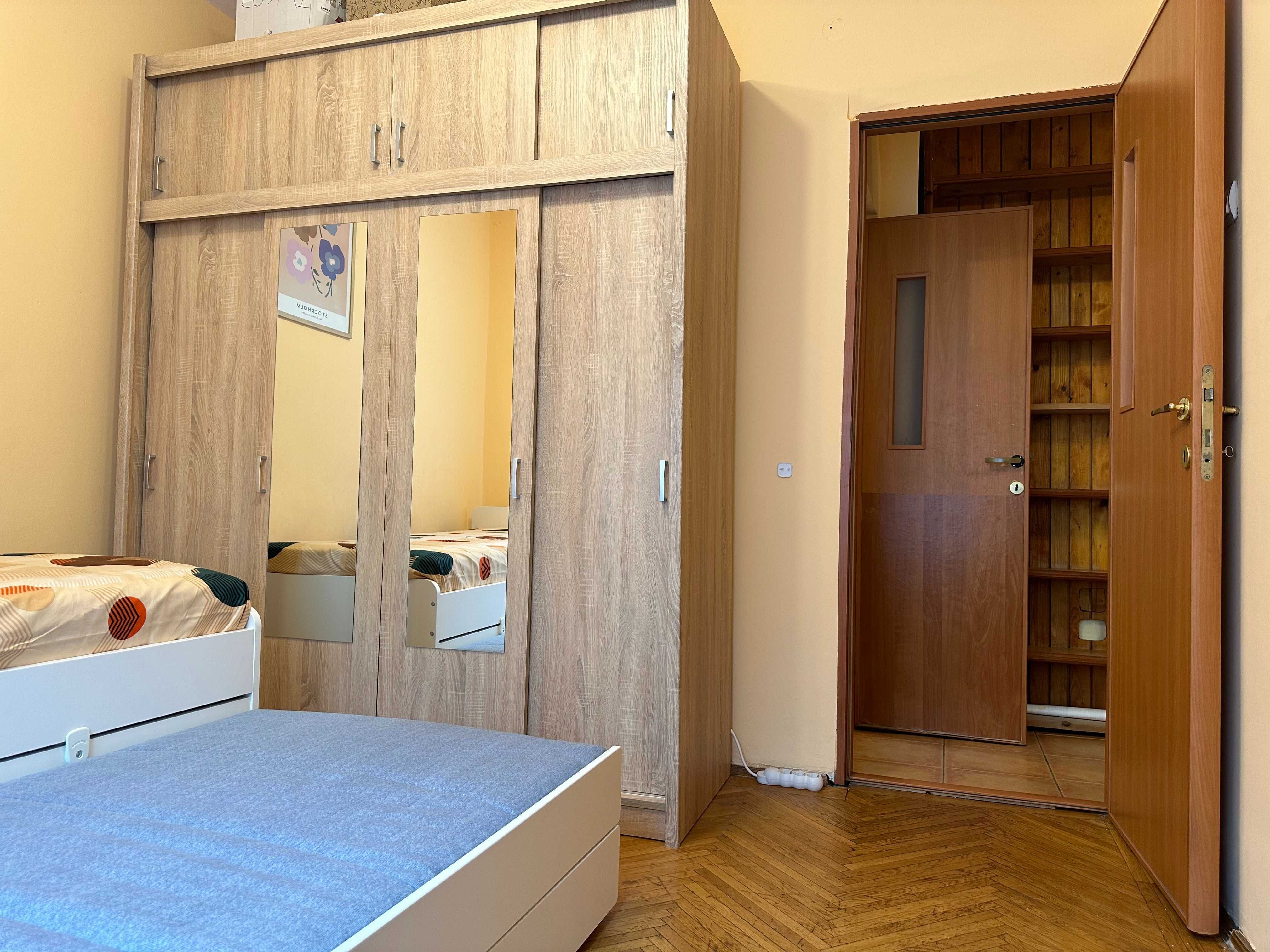 Apartament 2 camere, ultracentral, București, Piața Romană, Nr. 9 — fotografia 5