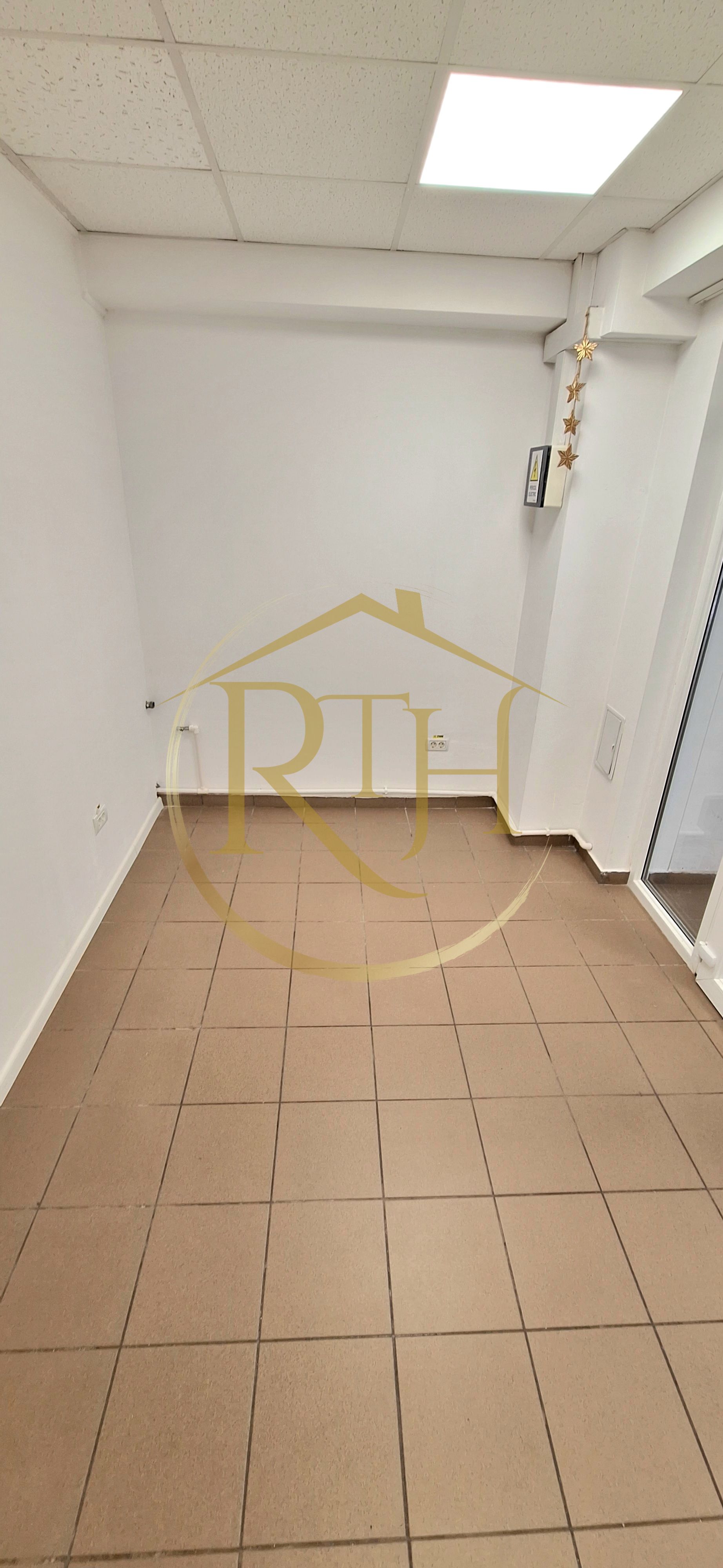 Spațiu comercial SAD de închiriat – Calea Martirilor, Timișoara, 0% Comision — fotografia 8