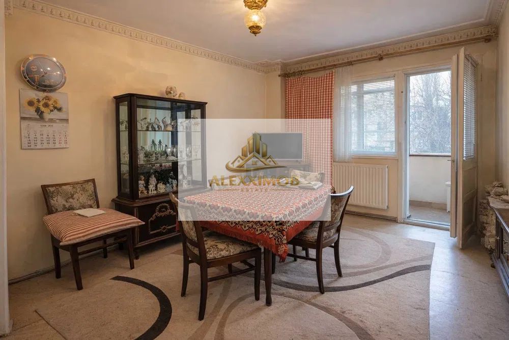 Apartament de Vanzare - zona Obregia- Piata SUDULUI -64 MP - 3 CAMERE! — fotografia 6