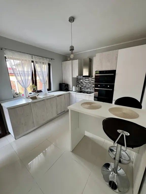 Casa individula ,teren 230 mp-Giroc ,Trandafirilor — fotografia 6