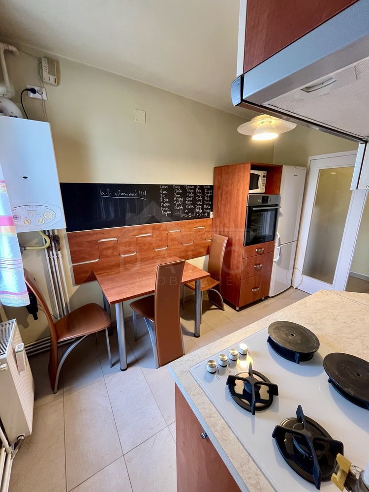 Apartament de inchiriat — fotografia 5