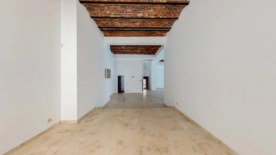 Închiriere spațiu comercial – Centrul Vechi București, lângă Hanul lui Manuc — fotografia 5