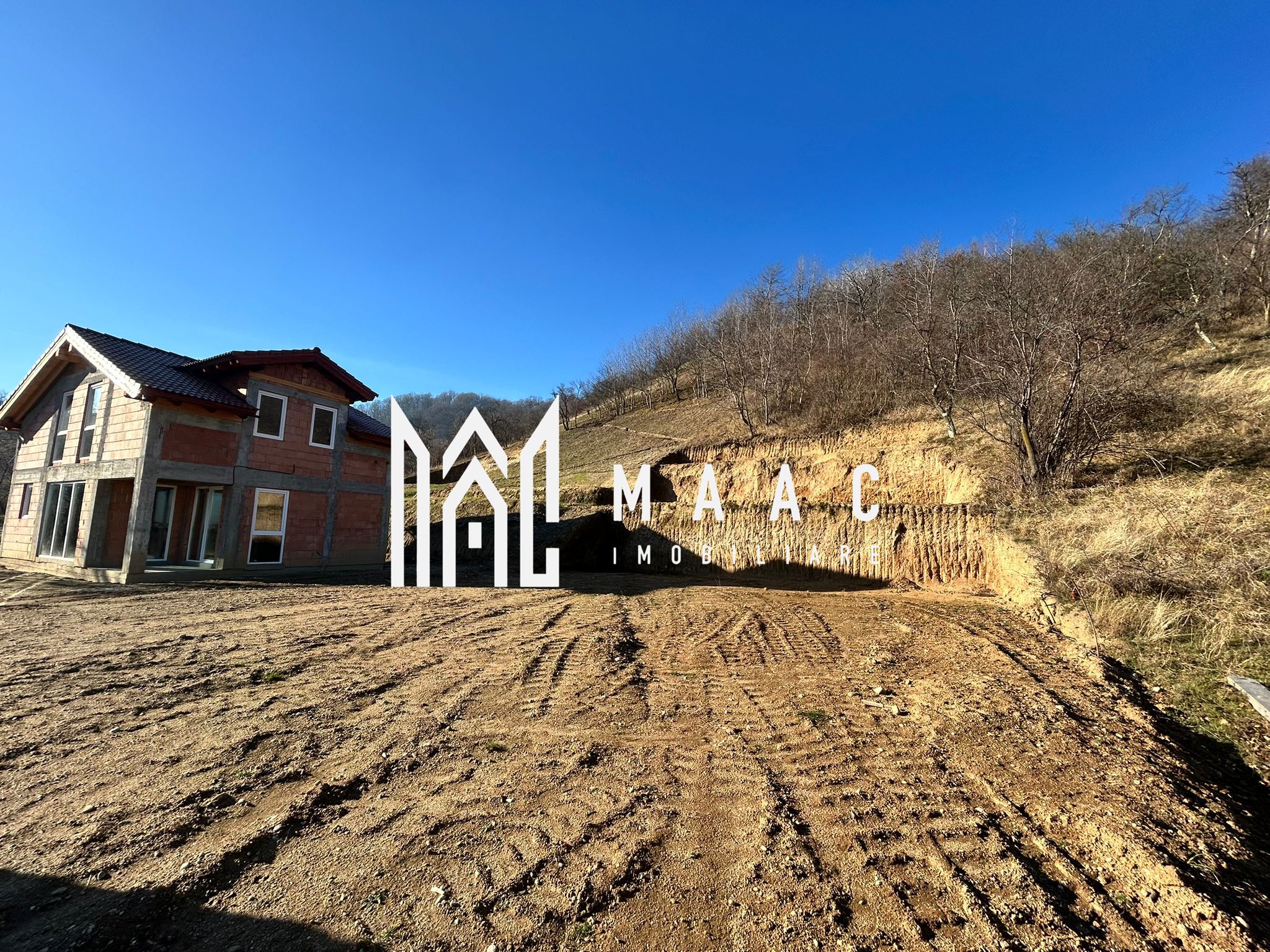 Teren intravilan 1.640 mp | Deschidere 17ml | Utilități | Cisnădioara — fotografia 3
