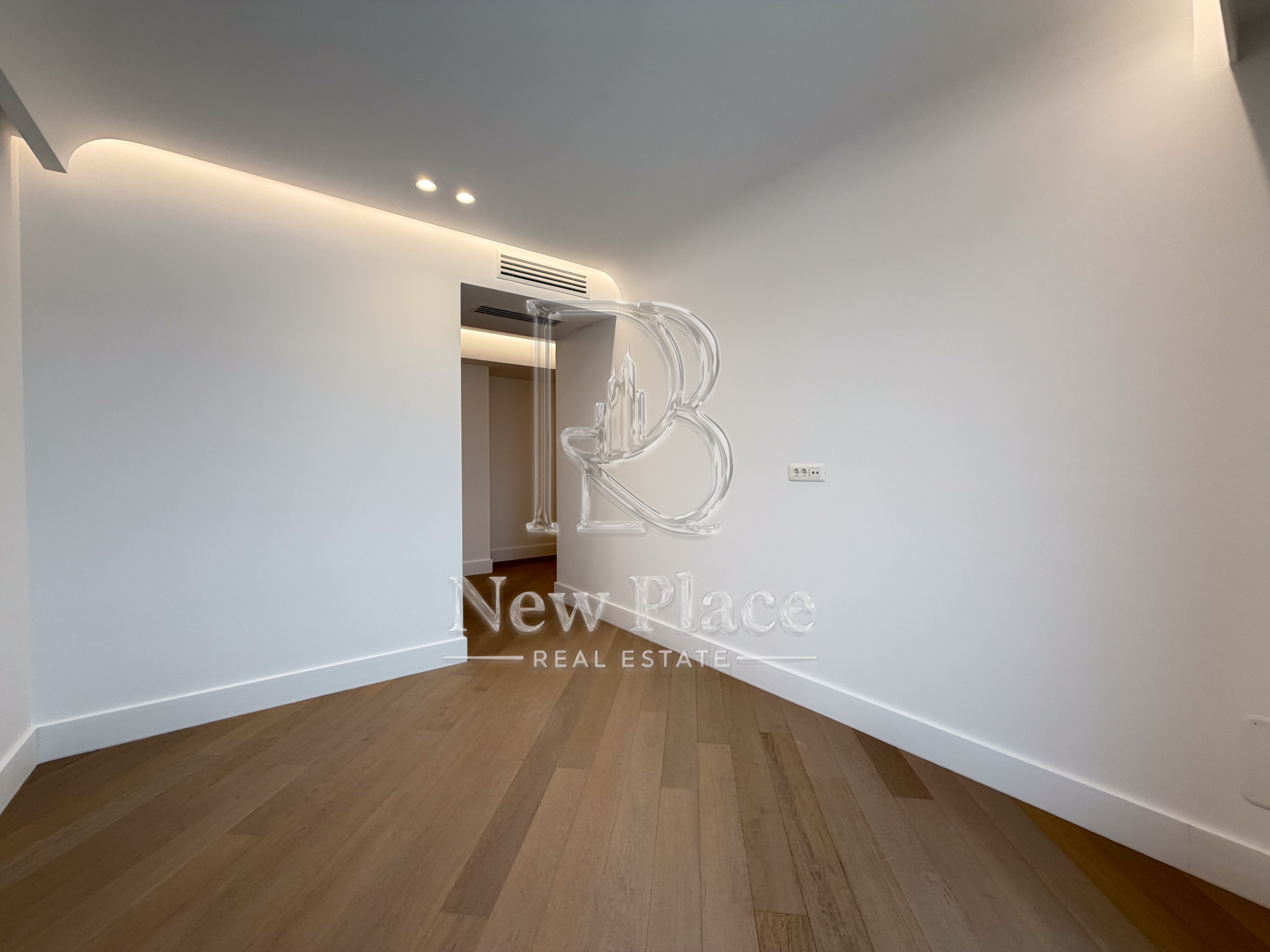 [VIDEO] CORTINA 126 | Terasa 24 mp [+21% TVA] View liber | LUX — fotografia 13