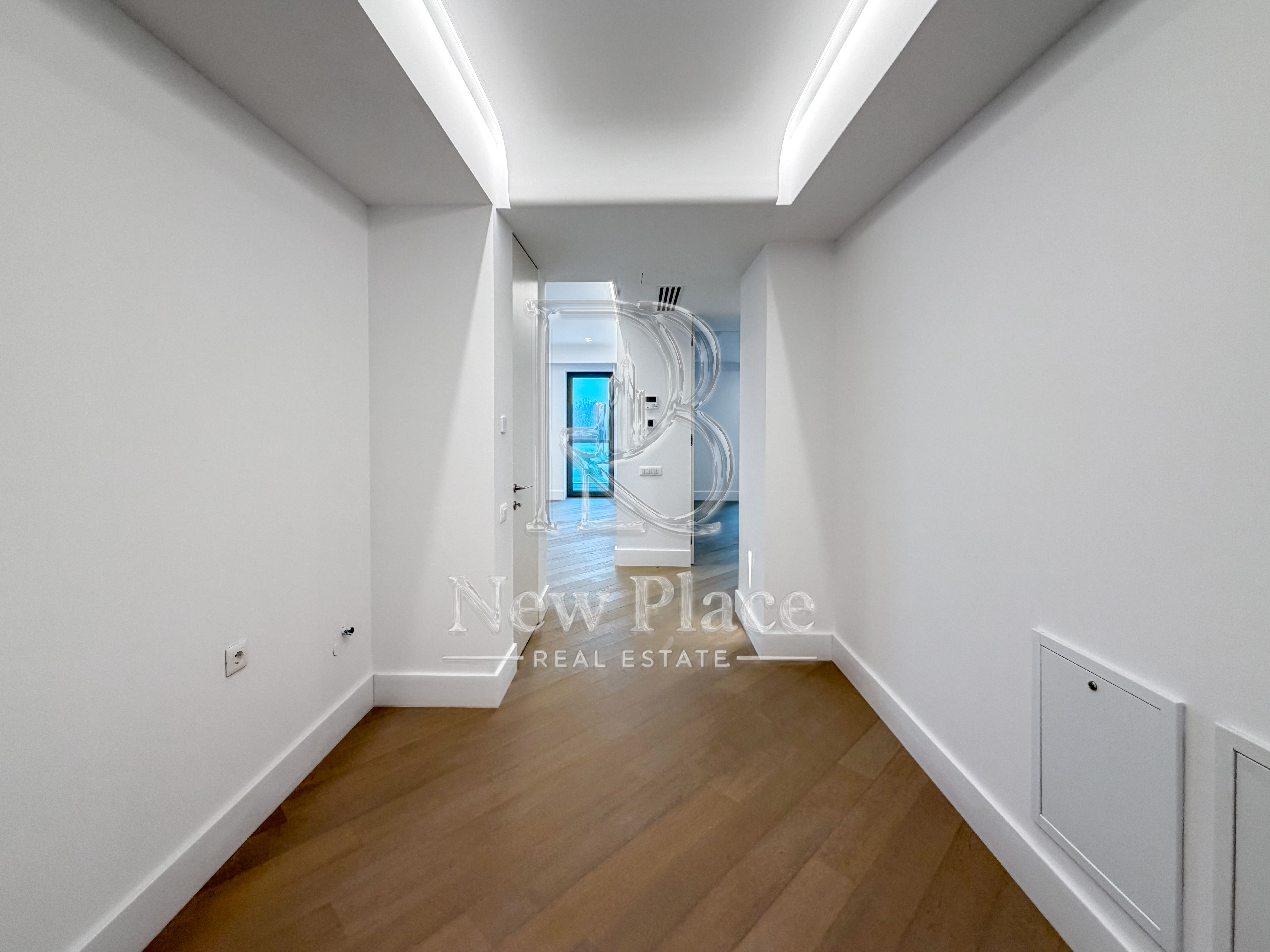 [VIDEO] CORTINA 126 | Terasa 24 mp [+21% TVA] View liber | LUX — fotografia 5