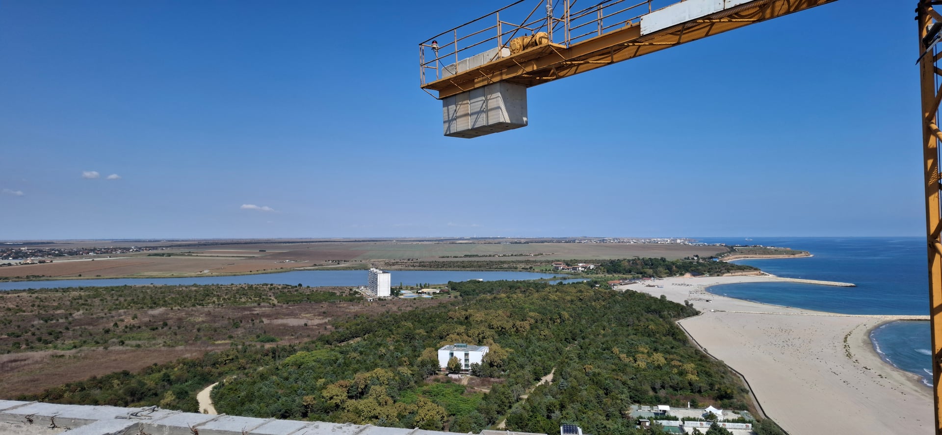 O proprietate ideală pentru reședință de vacanță in Olimp Tower — fotografia 18