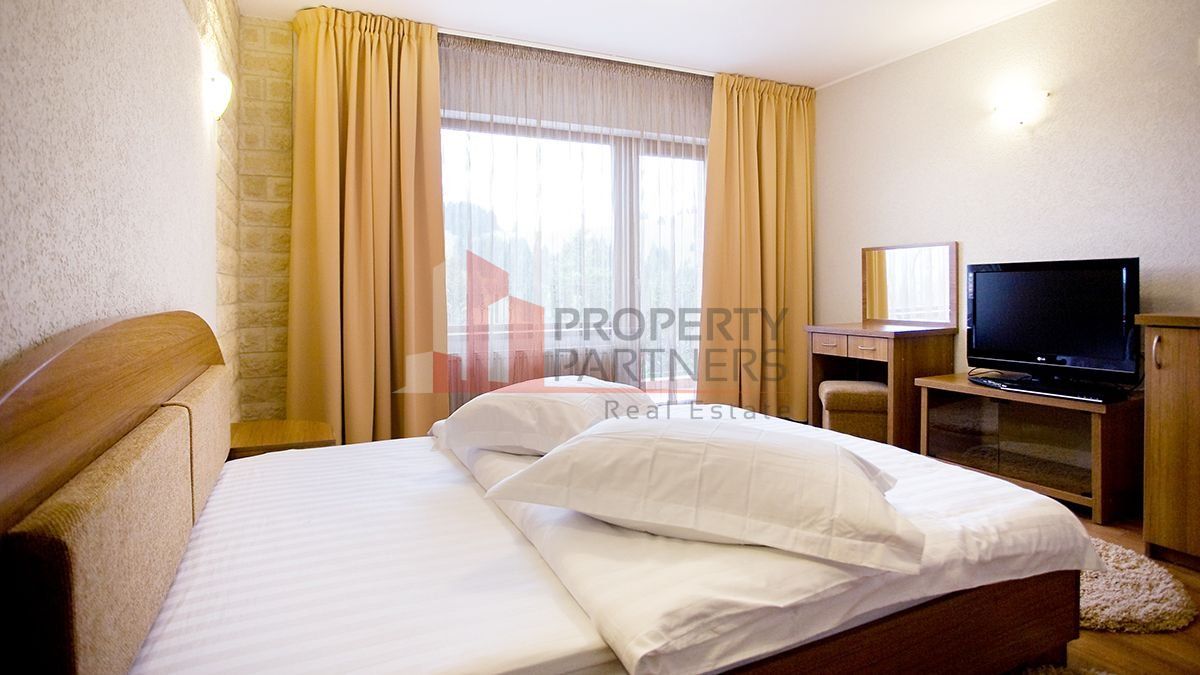 Resort 4 Stele de Vânzare | Fundata Brașov | 45.000mp | 43 Unități | — fotografia 6