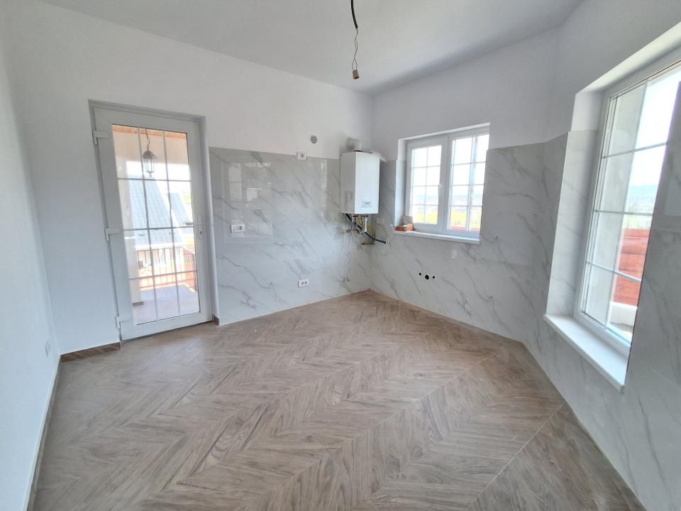 VALEA ADANCA, CASA PLAN PARTER, 101 MP TOTALI, 165.990 EURO — fotografia 10
