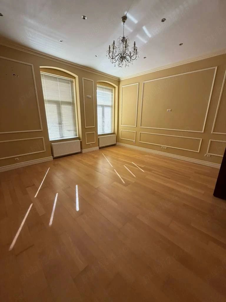 BRASAD vinde ap 3 cam etaj 1 CENTRAL renovat 119mp.