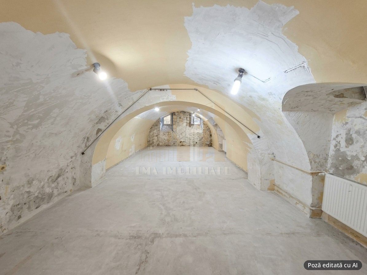 Spatiu comercial strada De Mijloc Brasov — fotografia 3