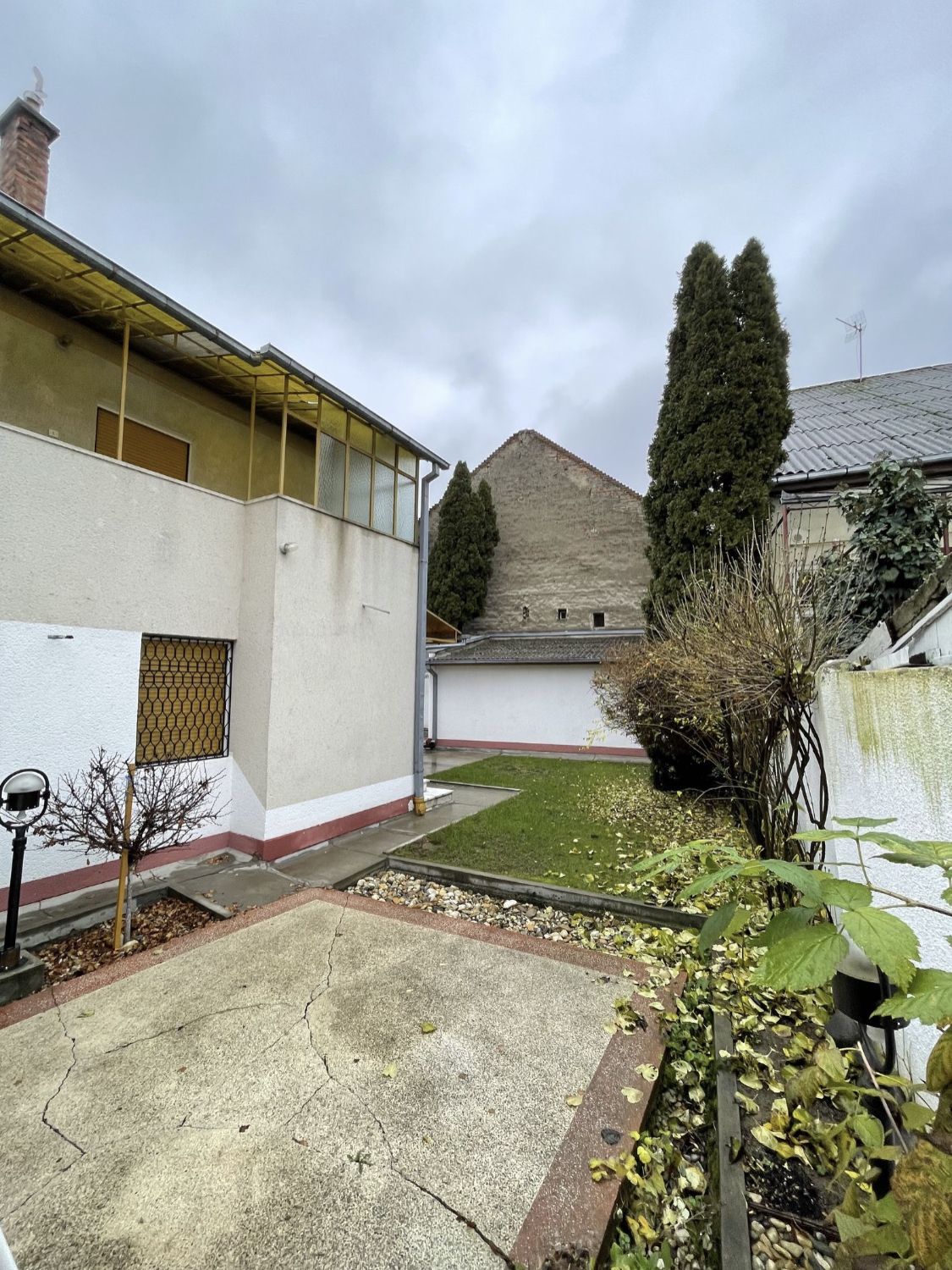 BRASADAS vinde casa cu 3 cam și teren 3 ari zona TITULESCU. — fotografia 4