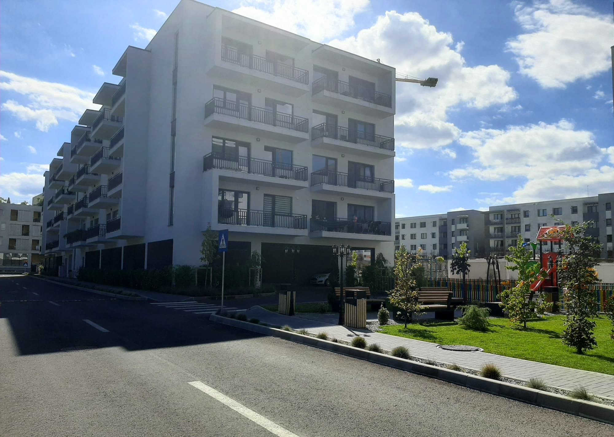 Un Apartament Pentru O Viață Bună Coresi 2025