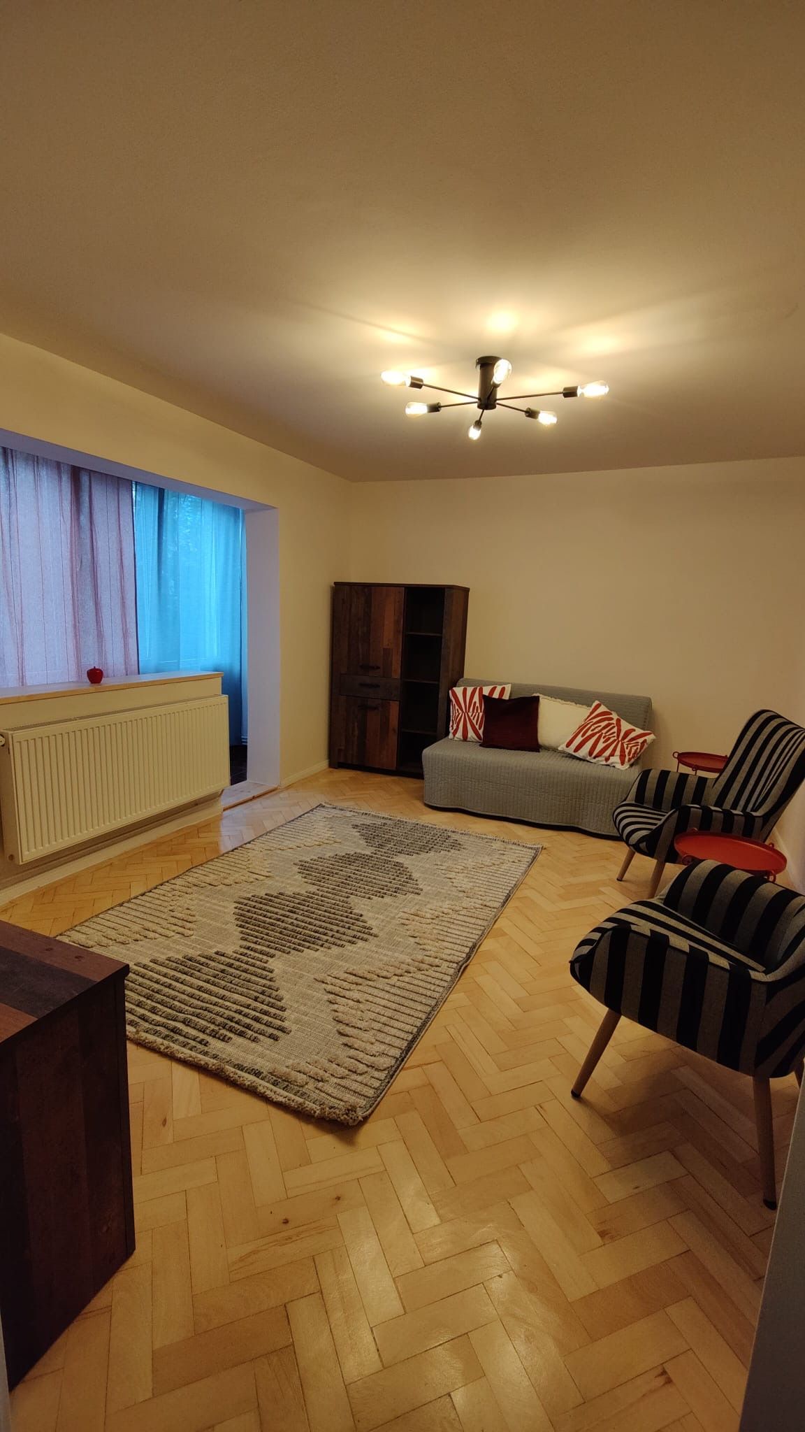 Apartament modern cu 3 camere de închiriat – Zona Torontal — fotografia 4