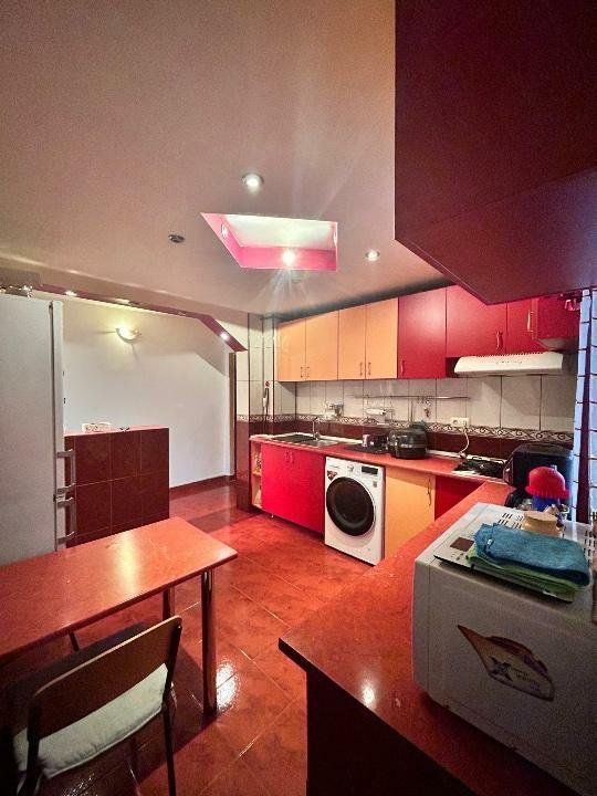 Apartament 3 camere Lujerului + parcare! la 3 minute de metrou. — fotografia 3