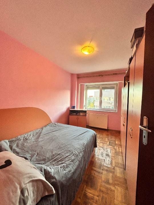 Apartament 3 camere Lujerului + parcare! la 3 minute de metrou. — fotografia 4