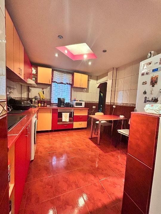 Apartament 3 camere Lujerului + parcare! la 3 minute de metrou. — fotografia 5