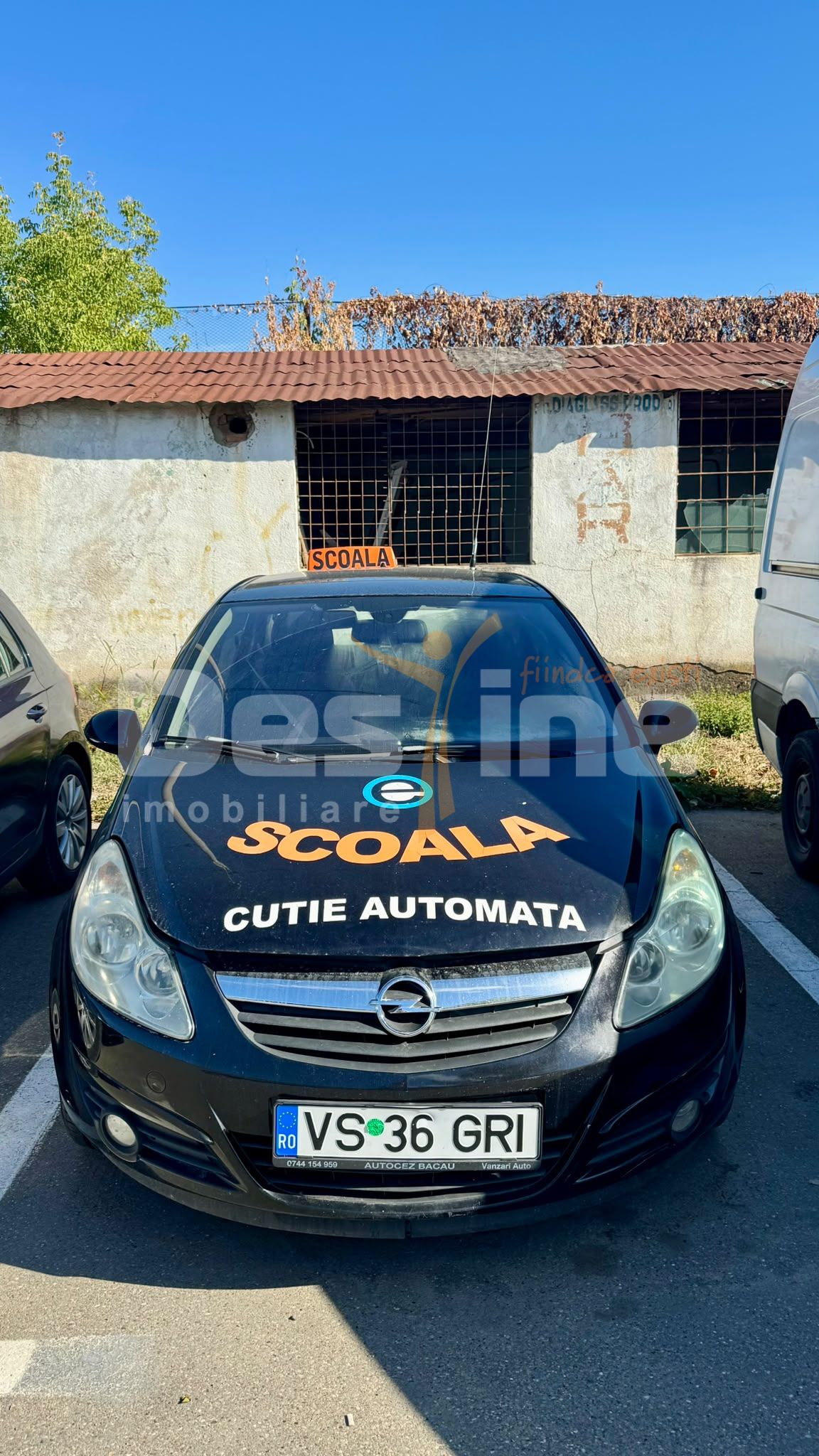 Afacere la cheie - scoala de soferi - 17 vehicule — fotografia 8