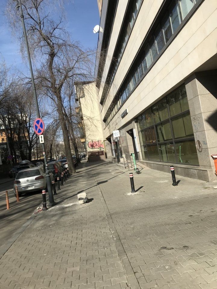 Proprietar vand spatiu comercial — fotografia 4