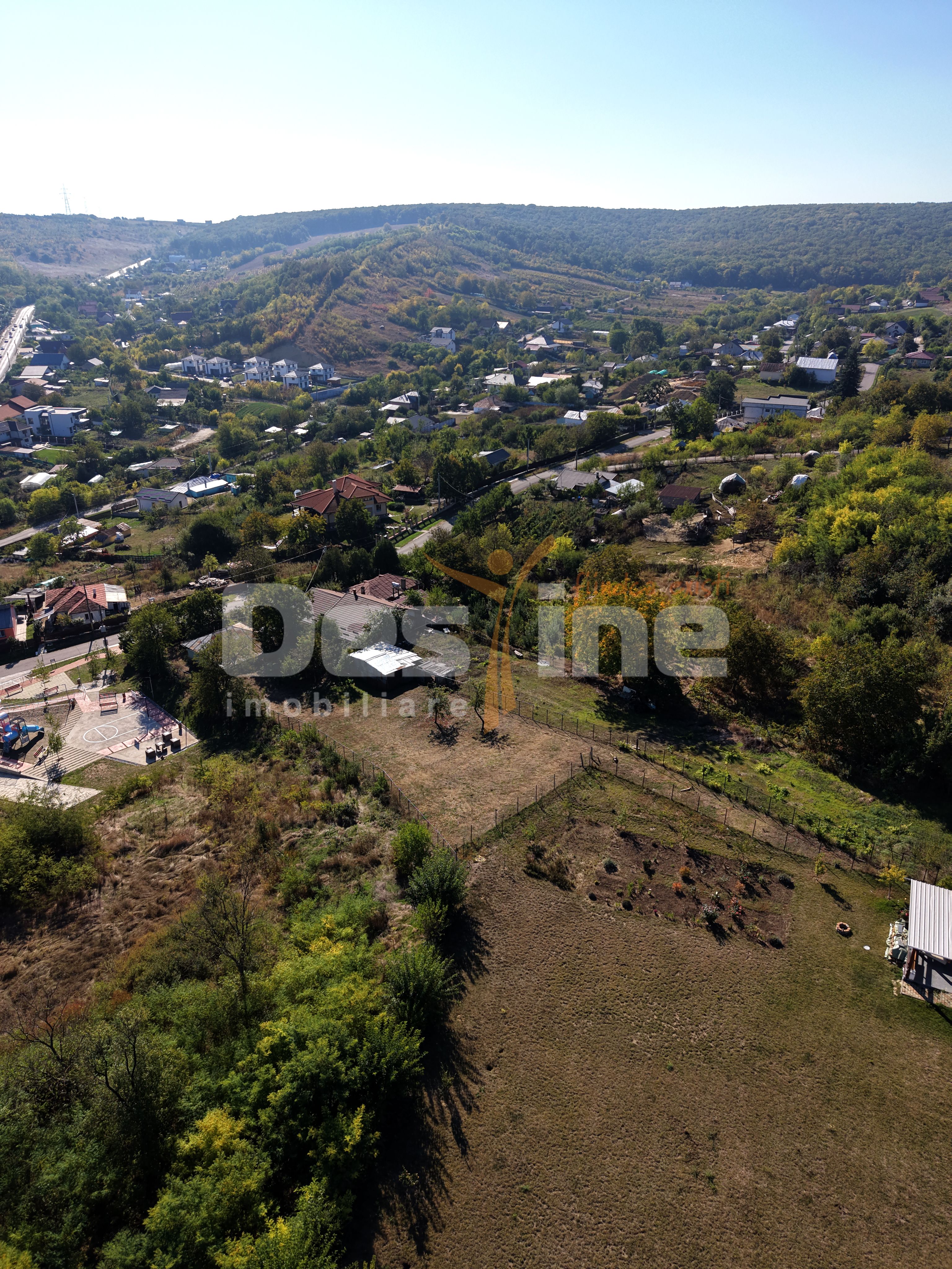 Teren de 1.247 mp cu priveliște spre Iași – liniște aproape de oraș — fotografia 4
