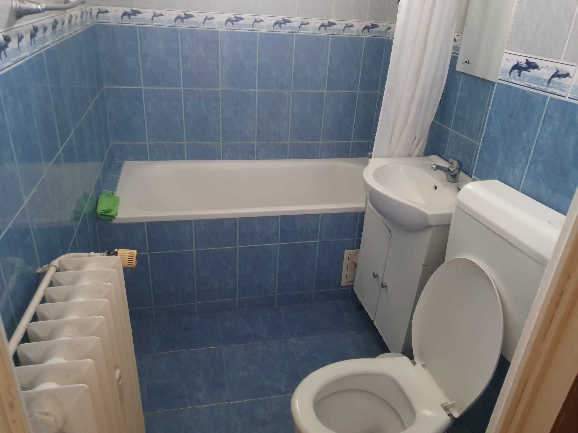 Închiriez apartament 2 camere Titan — fotografia 6