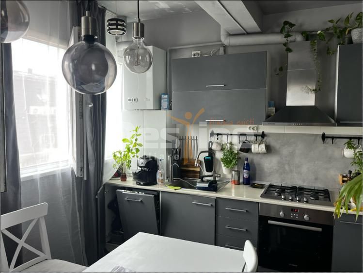Apartament 2 camere, spațios, mobilat și utilat, gata de mutare, loc de parcare — fotografia 6