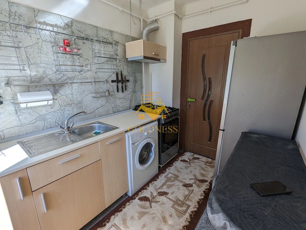 1 camera decomandată, Central, UBB, Horea, Gării, Feroviarilor, Traian — fotografia 3