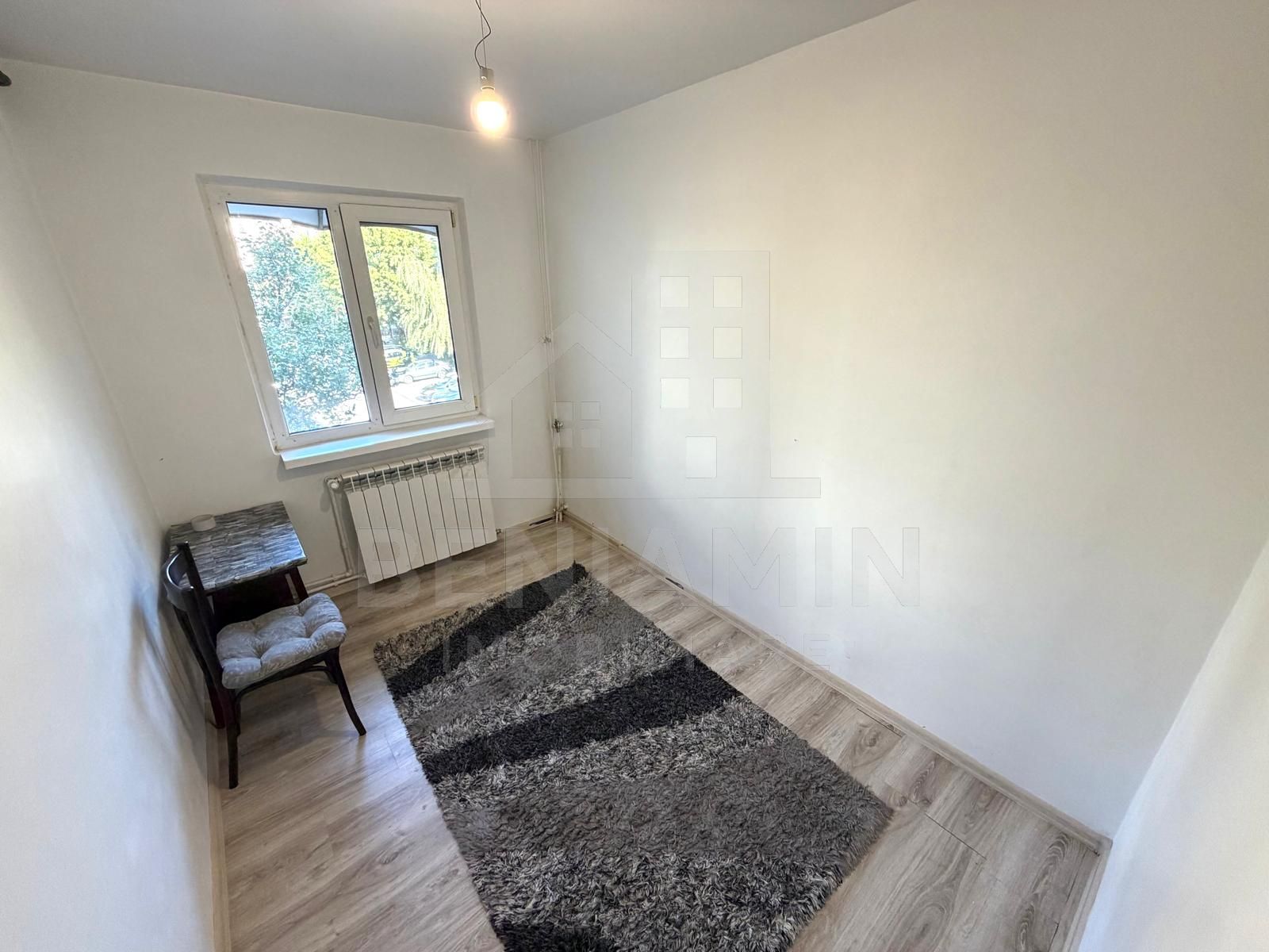 3 camere cu centrala - Craiovita Noua - zona Fortuna- etaj 2 -45mp — fotografia 6