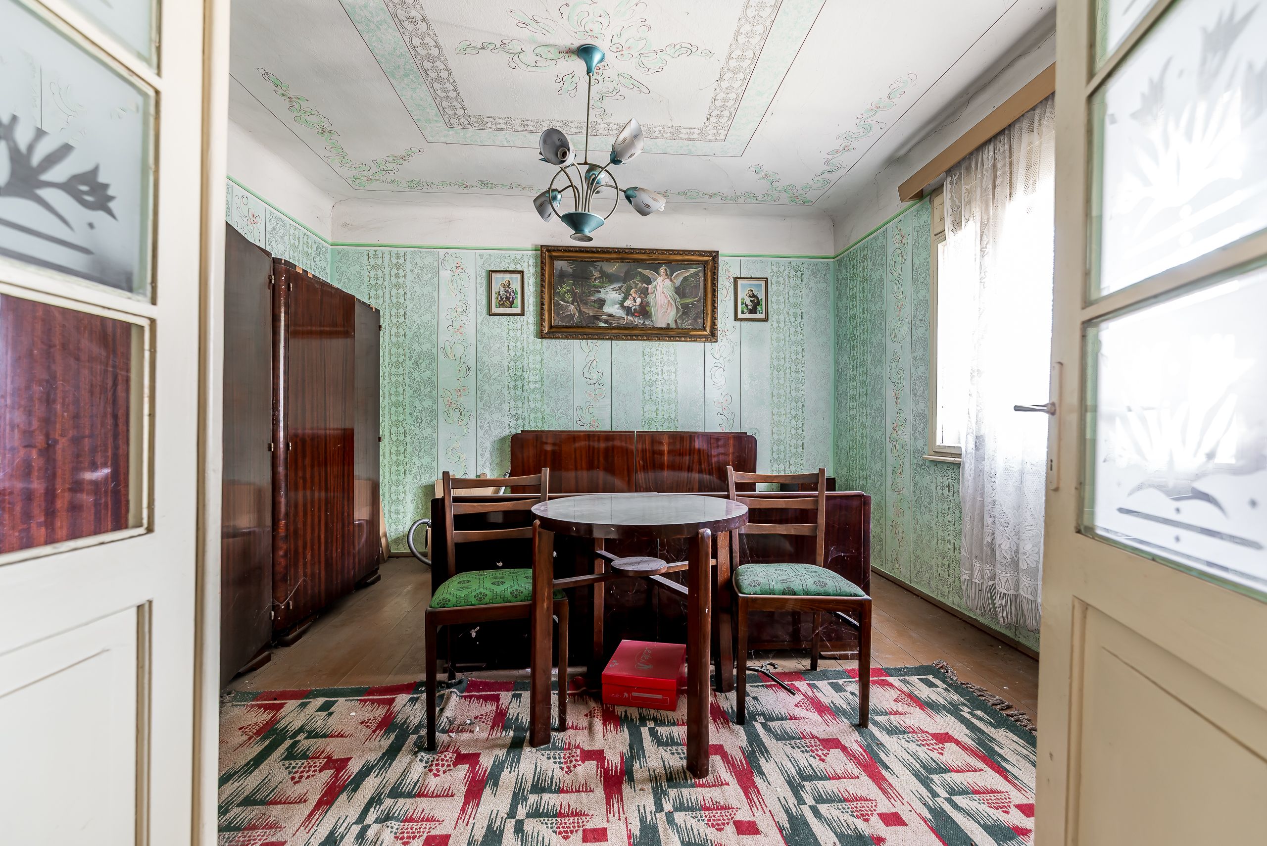 Casă cu teren 1018 mp și 2 fronturi stradale - Bujac — fotografia 9