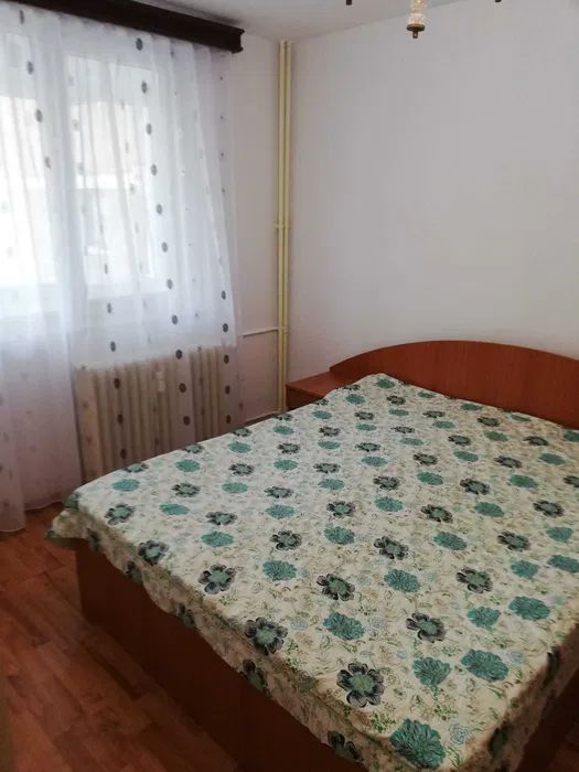 Apartament de 2 camere de inchiriat Zona Tineretului — fotografia 3