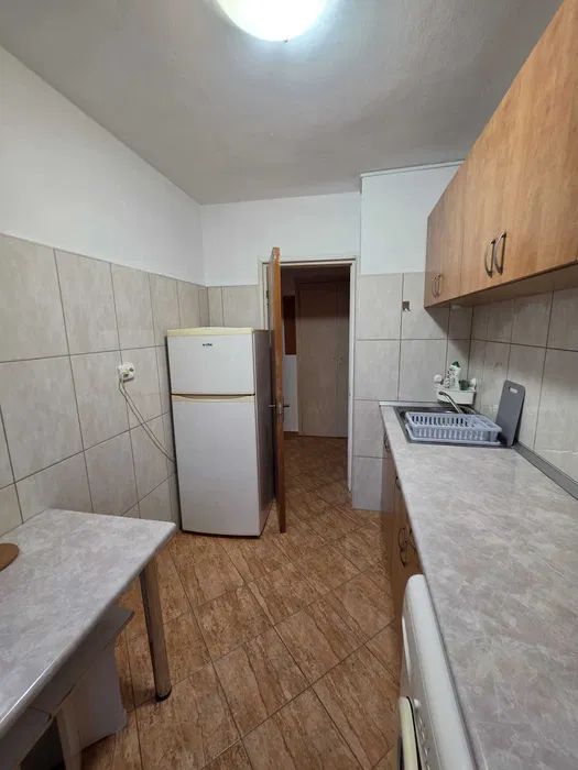 Apartament de 2 camere de inchiriat Zona Tineretului — fotografia 5
