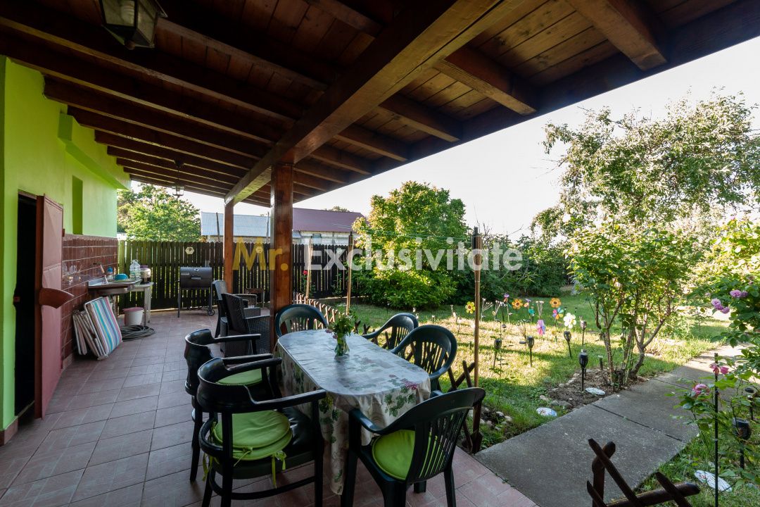 Casa vintage în com. Uliesti, jud. Dâmbovița cu livadă generoasă și anexă — fotografia 2