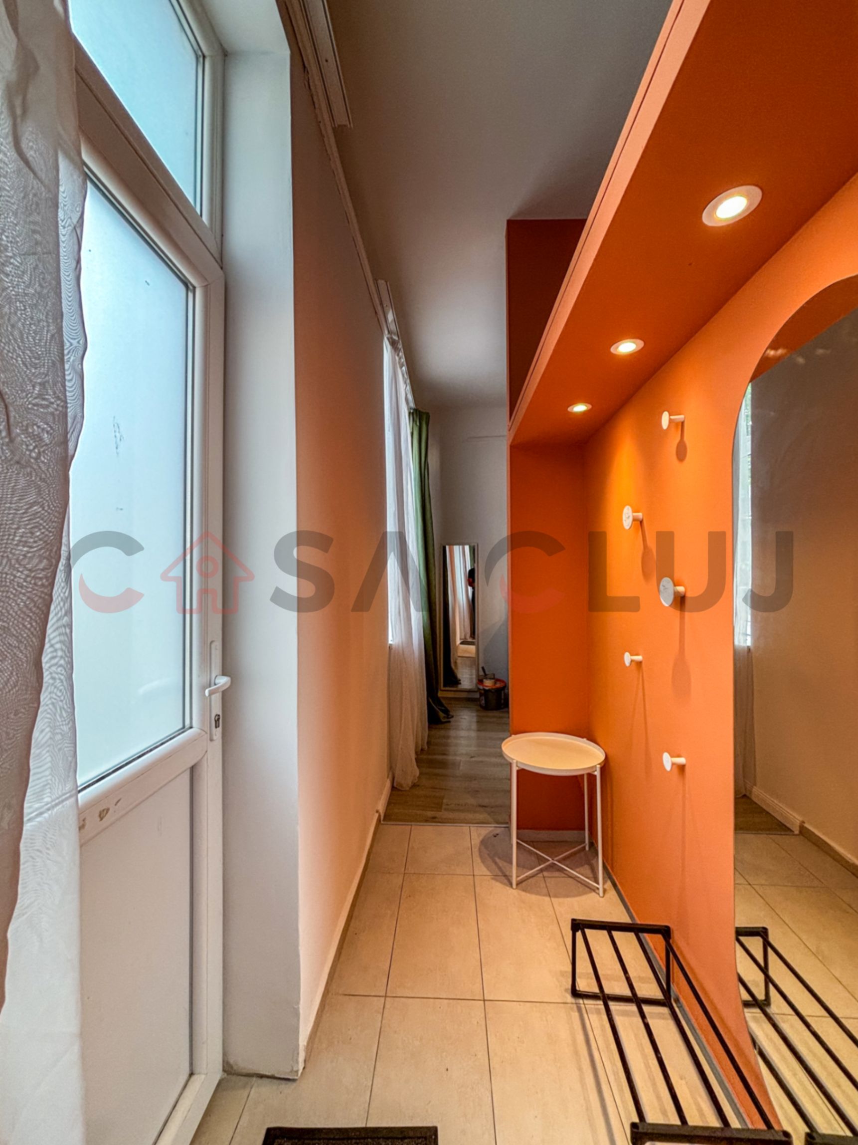 Studio langa Parcul Feroviarilor cu gradina proprie — fotografia 10