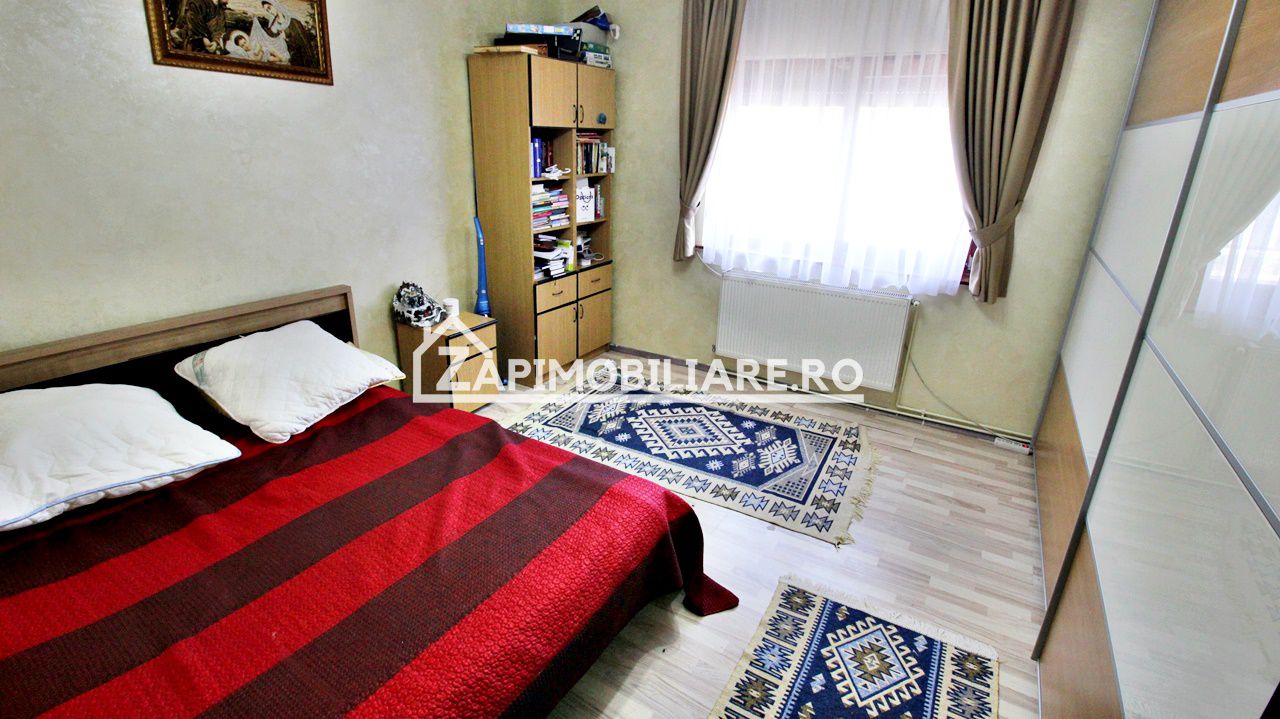 Casa 5 camere, 250 mp,3 băi,2.500mp teren,  0% comision — fotografia 5