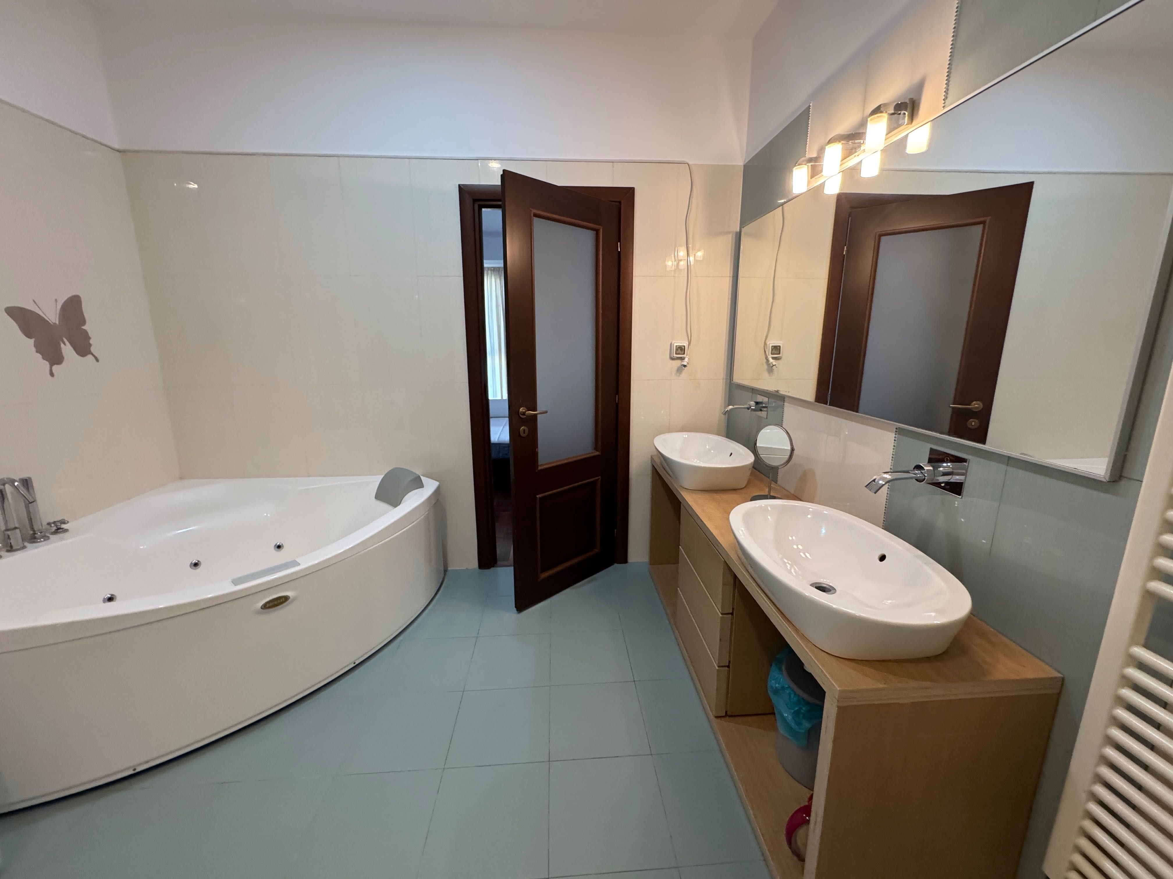 3-rooms apartment | Herastrau Park-Nordului Road | Parking | Storage room — fotografia 7