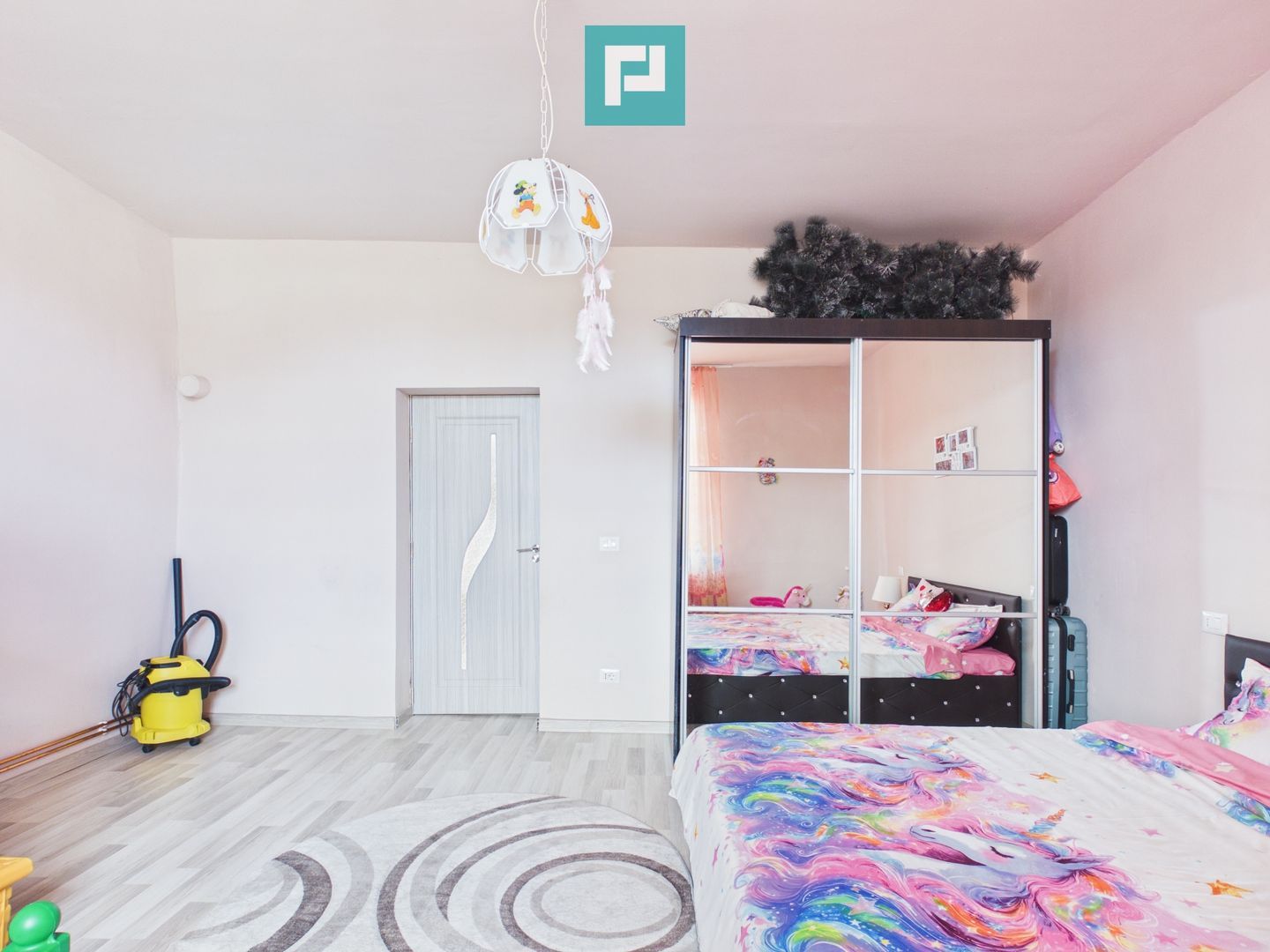 Casă individuală 3 camere,teren de 1500Mp Bătania — fotografia 6