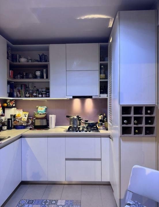 APARTAMENT LA CHEIE 3 CAMERE 2 BAI CURTE PROPRIE PARCARE SUBTERANA SI LIFT — fotografia 4