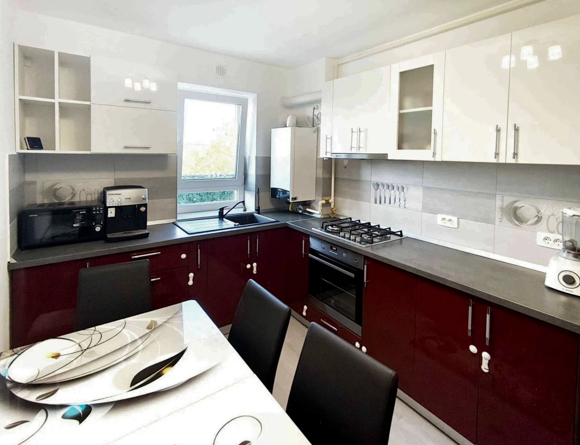 Apartament 2 camere cu terasă generoasă de 16 mp  Kasper Coresi Etaj 1 — fotografia 12