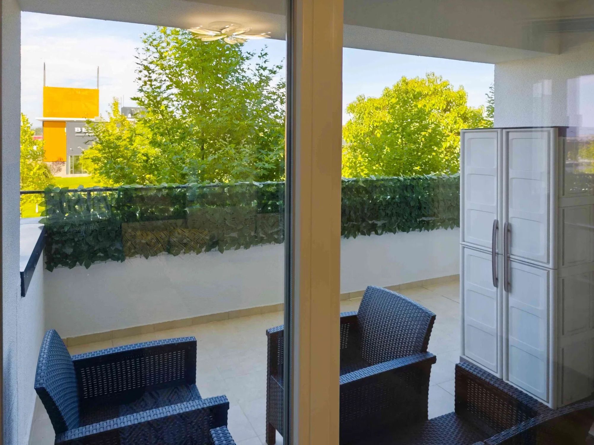 Apartament 2 camere cu terasă generoasă de 16 mp  Kasper Coresi Etaj 1 — fotografia 2