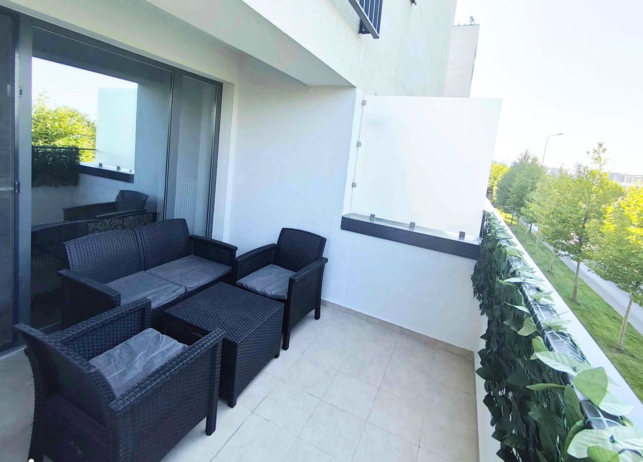 Apartament 2 camere cu terasă generoasă de 16 mp  Kasper Coresi Etaj 1 — fotografia 5