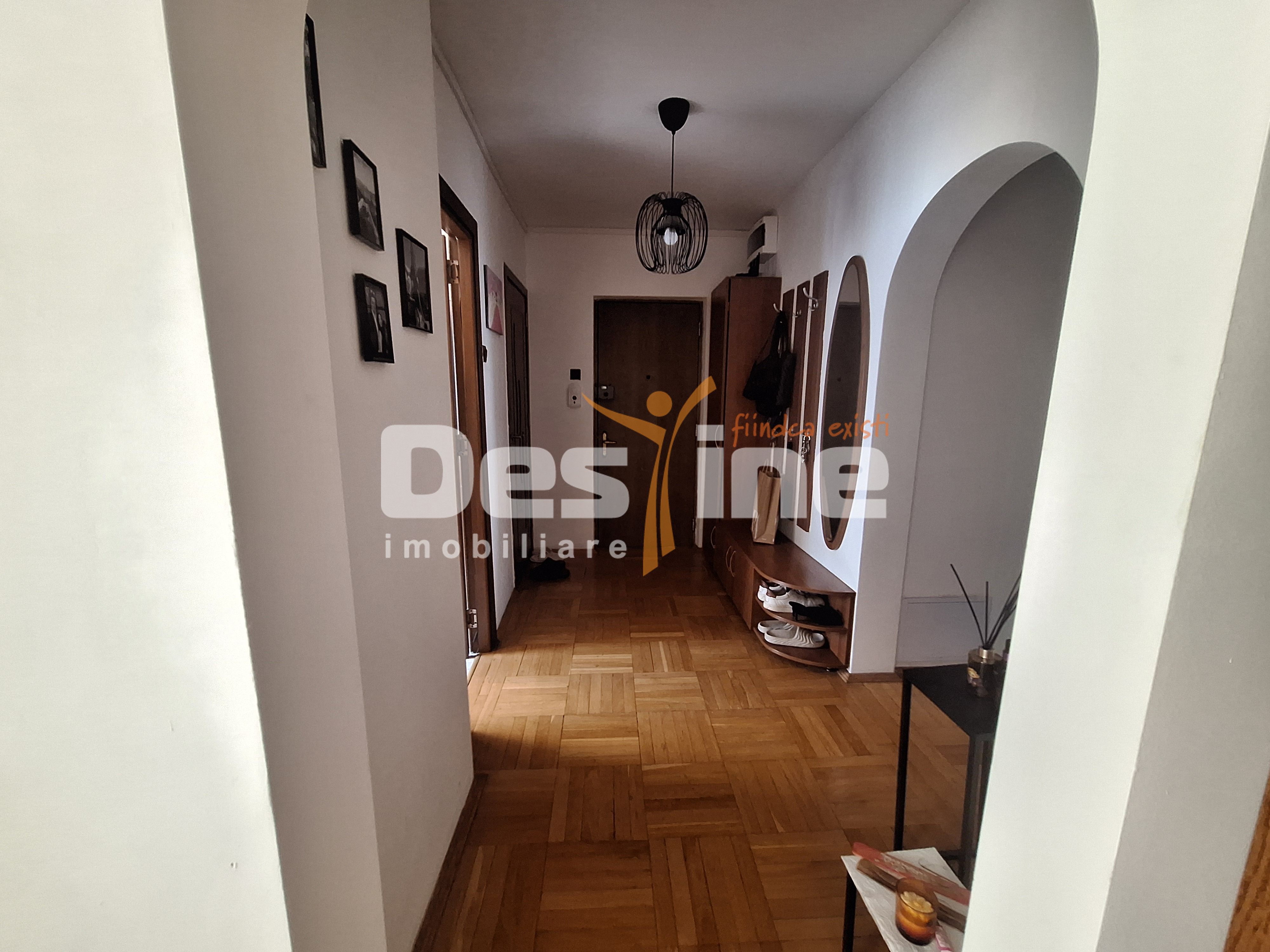 Apartament 3 camere de închiriat | Nerva Traian – Bd. Unirii | Parcare — fotografia 4