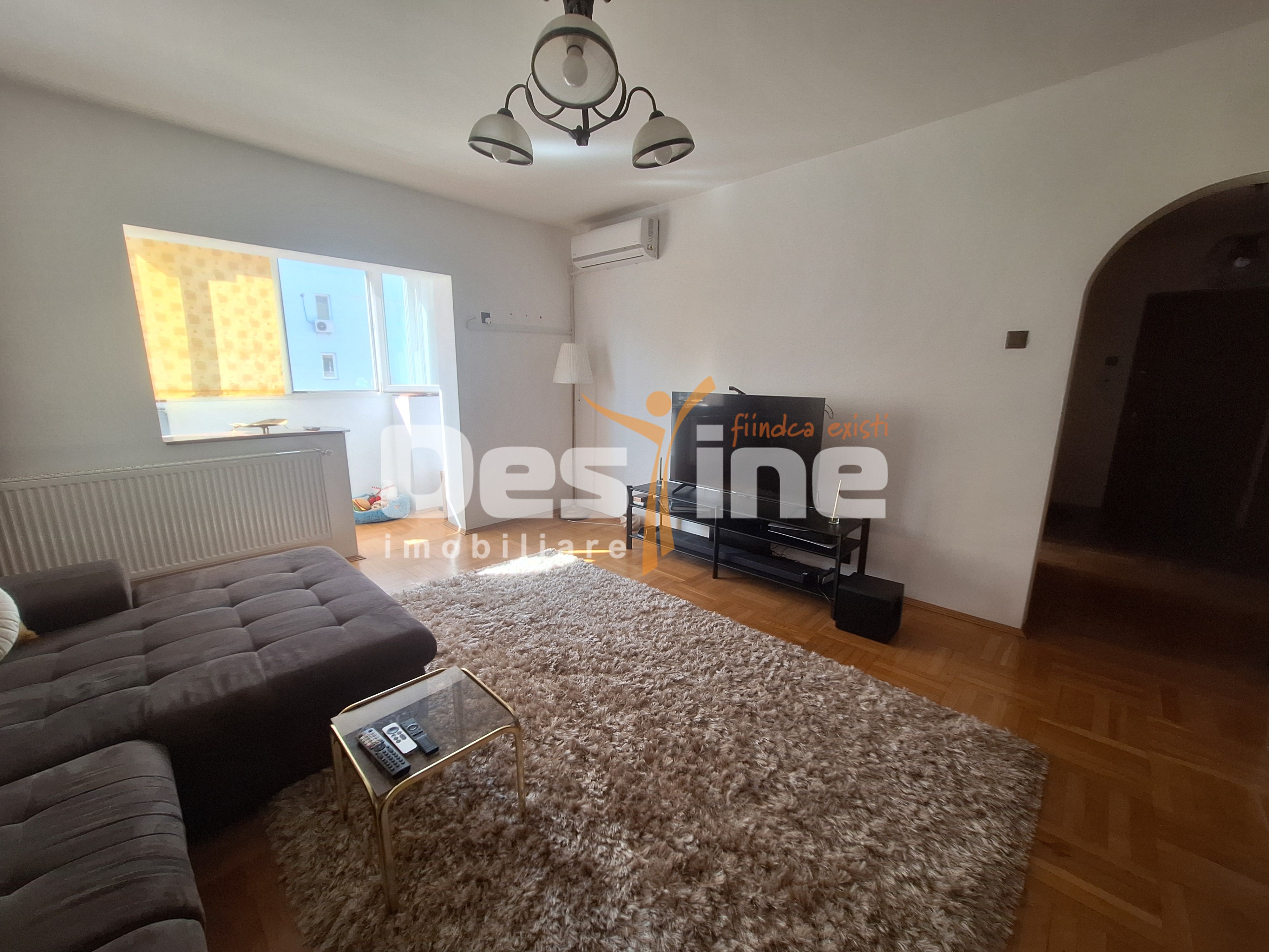 Apartament 3 camere de închiriat | Nerva Traian – Bd. Unirii | Parcare — fotografia 5
