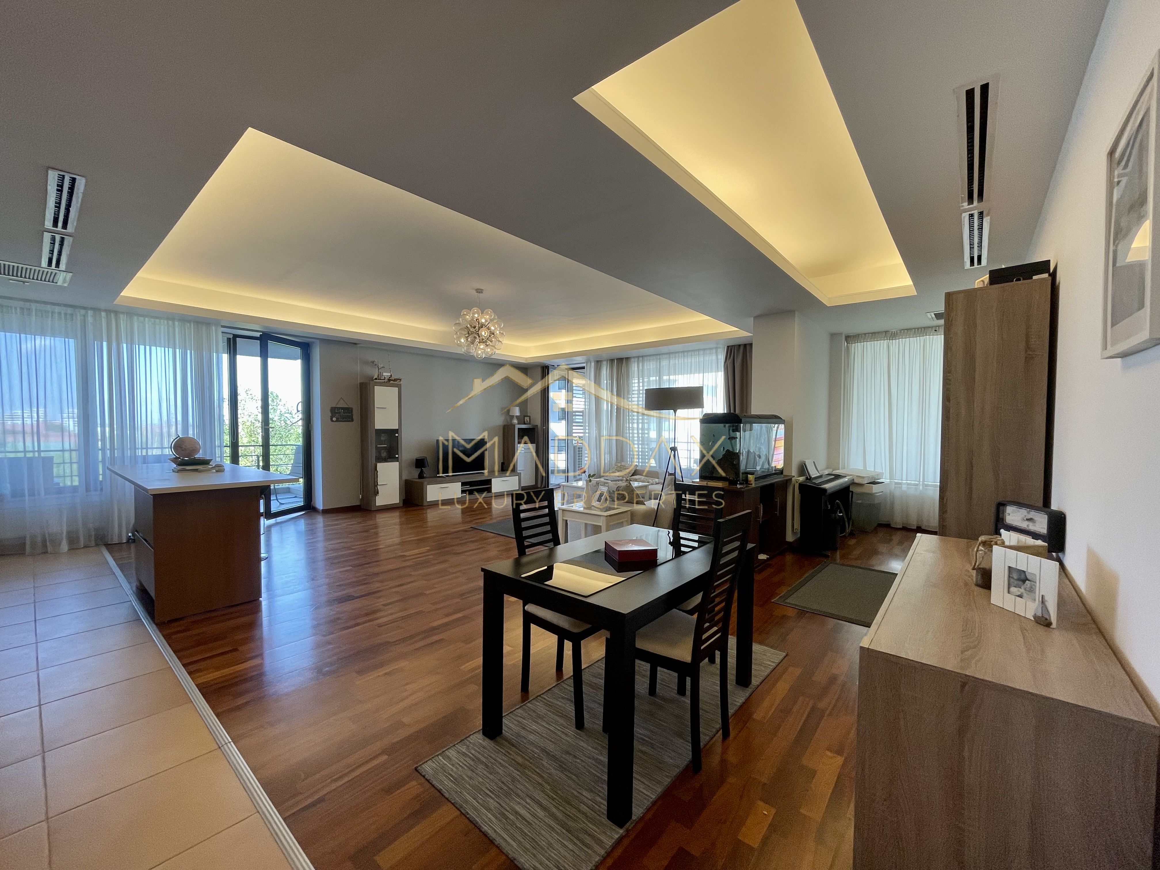 Apartament cu 3 camere *198mp*+ 2 Terase + Parking / Pipera — fotografia 9