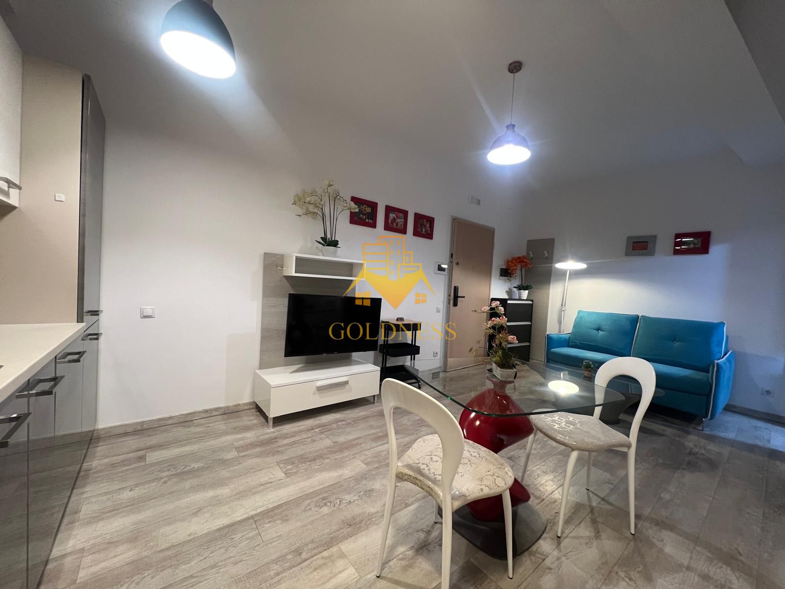 2 camere, Parcare, Centru, Piata Muzeului, Piata Unirii, Memo, UMF — fotografia 5